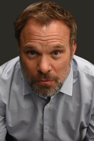 Norbert Leo Butz